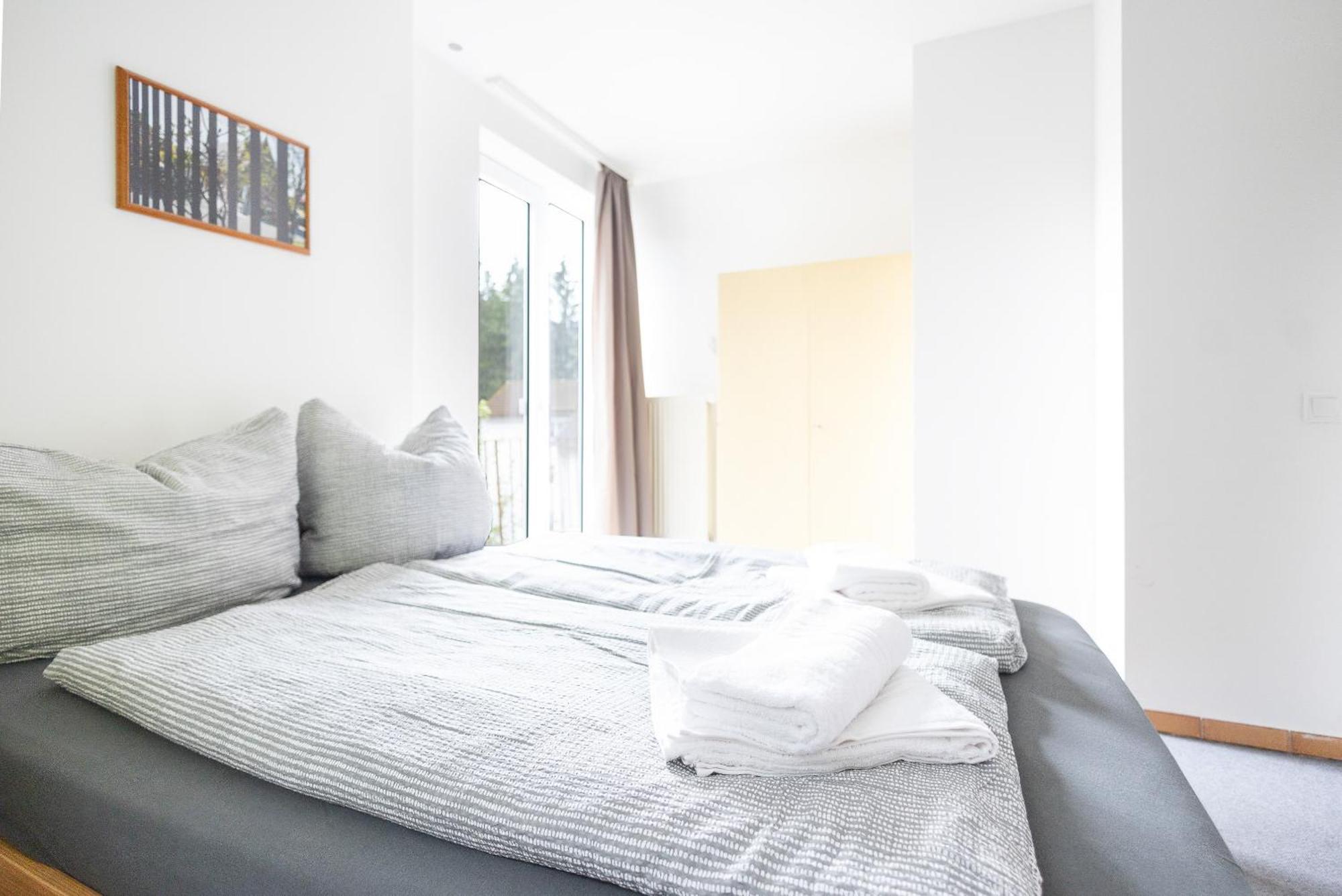 Apartmenthaus Am Waldrand- Kueche - Fruehstueck - Balkon Wildemann Kültér fotó