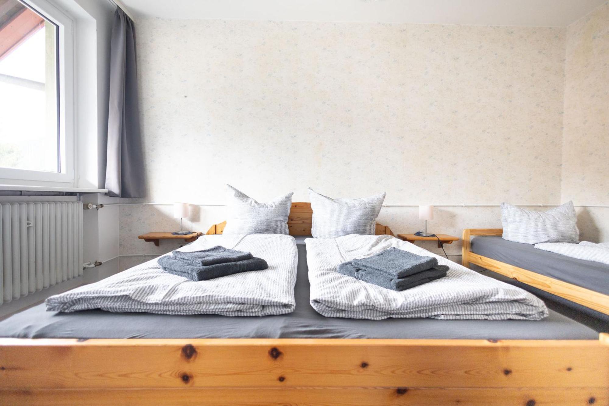 Apartmenthaus Am Waldrand- Kueche - Fruehstueck - Balkon Wildemann Kültér fotó