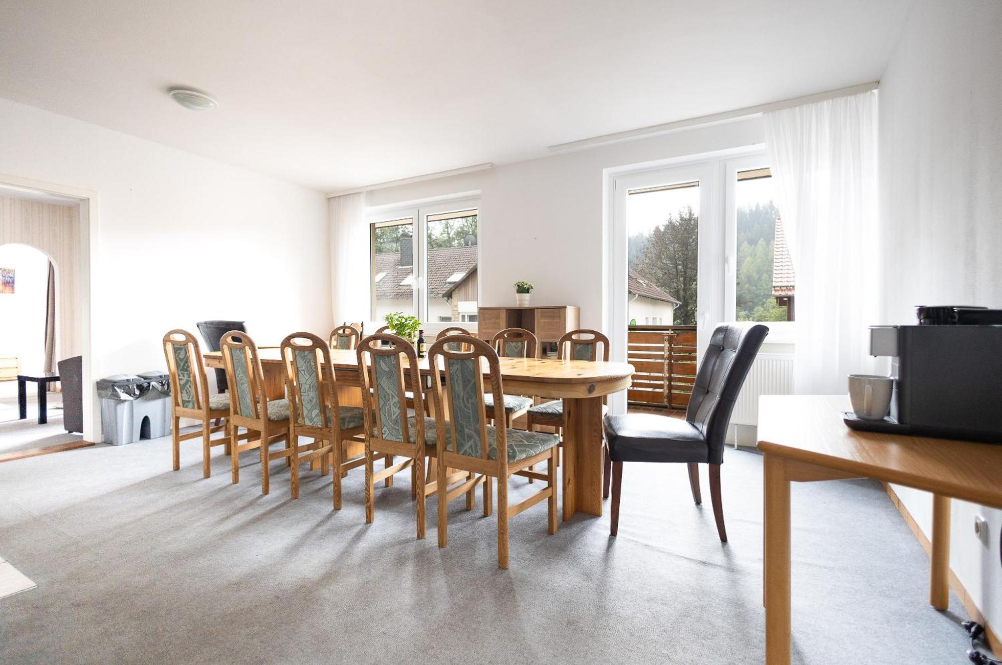 Apartmenthaus Am Waldrand- Kueche - Fruehstueck - Balkon Wildemann Kültér fotó